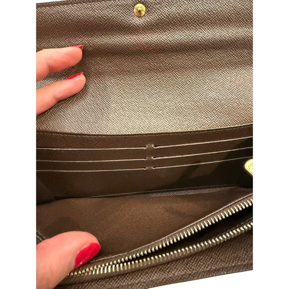 Louis Vuitton Damier Ebene Sarah Long Wallet - Picture 6 of 8